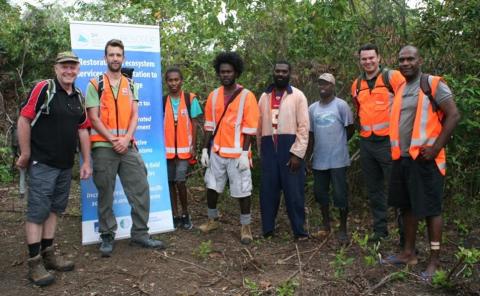 Rapid biodiversity survey team for the ELMA project, North Efate, Vanuatu (©SPC)